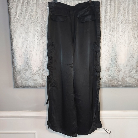 Zara Flowy Satin Cargo Pants Sz-M - Picture 13 of 15